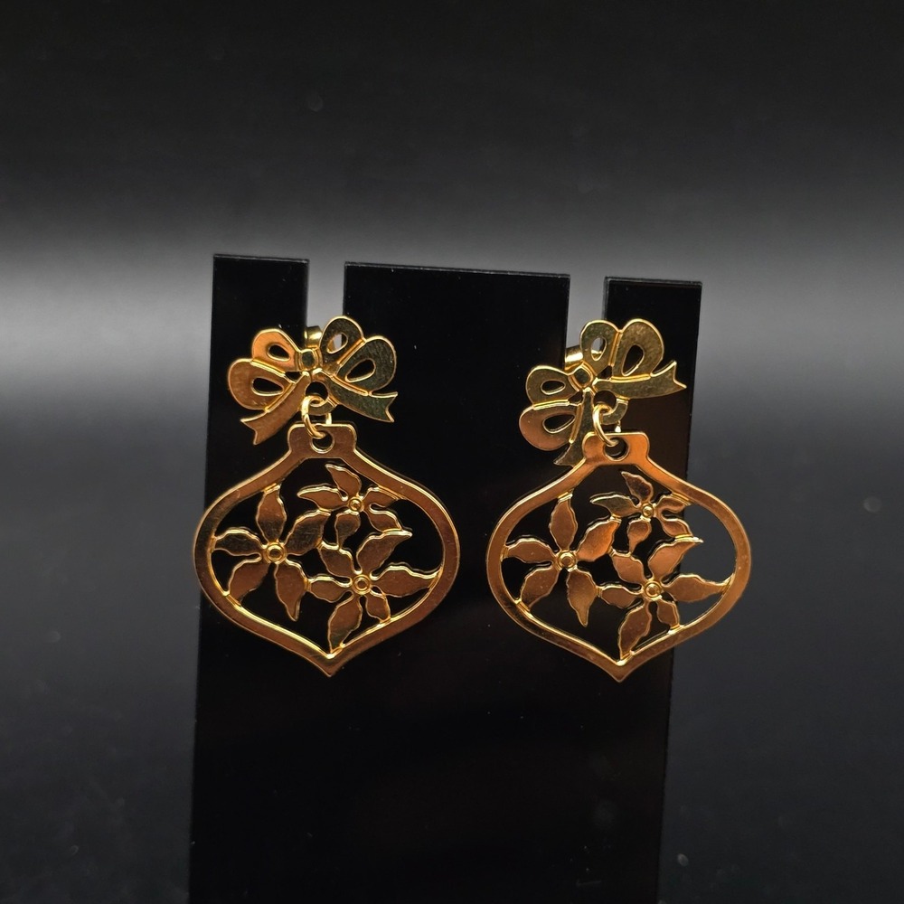 Avon Christmas Ornament Earrings Open Flower Vintage Jewelry Gold Tone Dangle